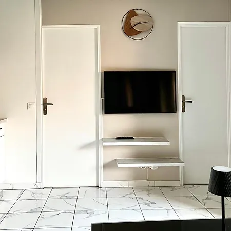 Apartment T2 Cosy, Calme A 5 Min De La Croisette