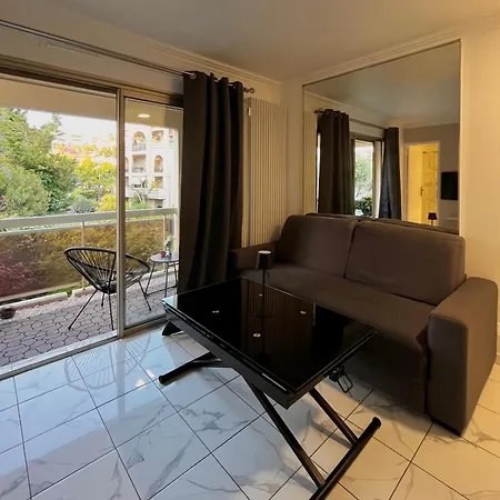 Apartment T2 Cosy, Calme A 5 Min De La Croisette Le Cannet